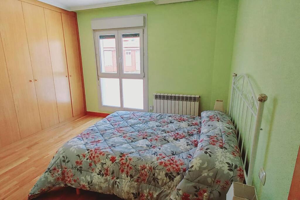 Apartamento Para 5 Personas Con Garaje A 10 Minutos De 巴利亚多利德 外观 照片
